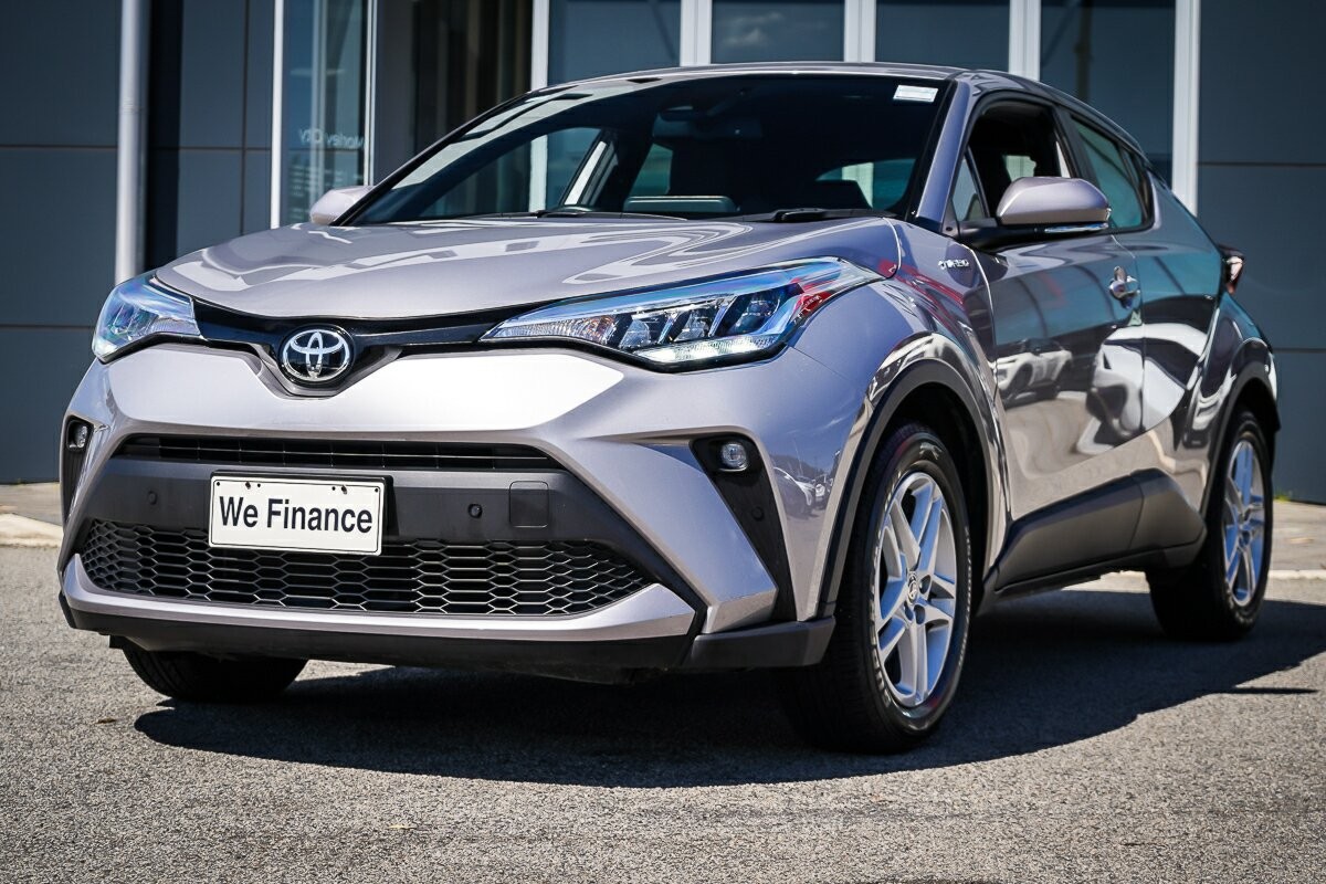 Toyota C-hr image 4