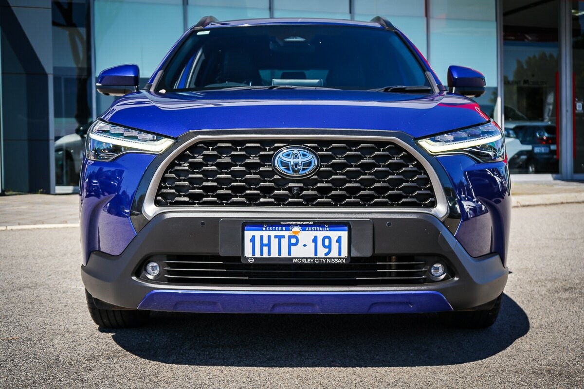 Toyota Corolla Cross image 3