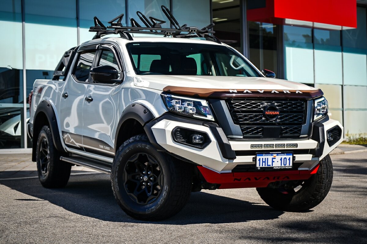 Nissan Navara image 1