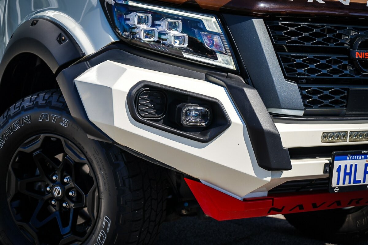 Nissan Navara image 3