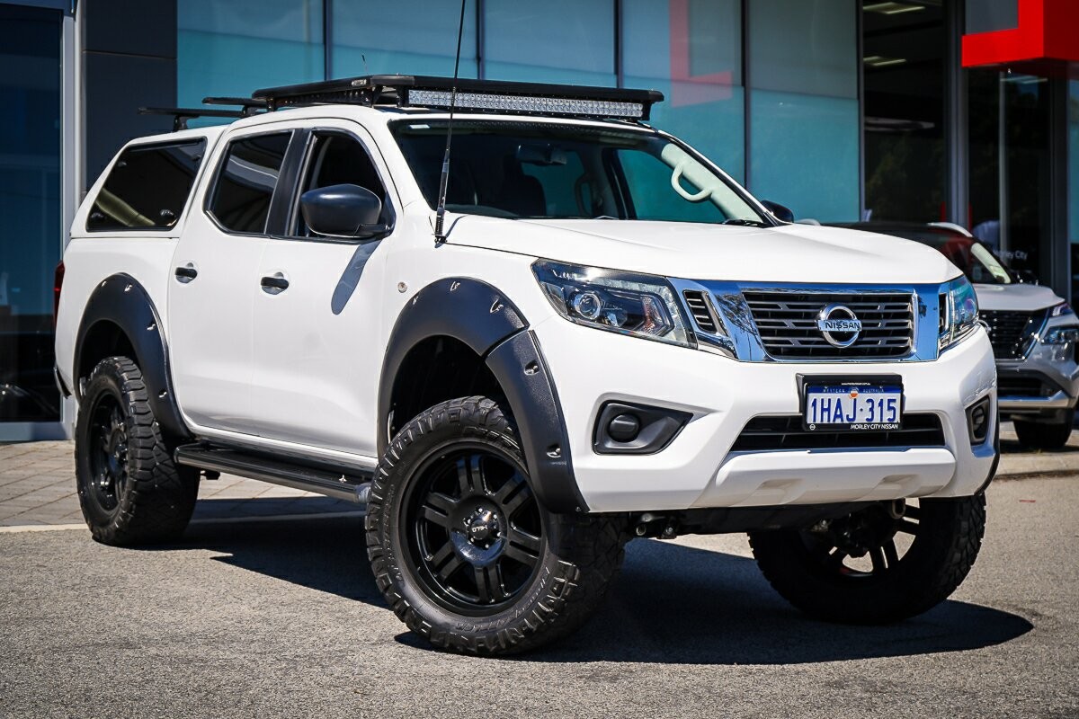 Nissan Navara image 1