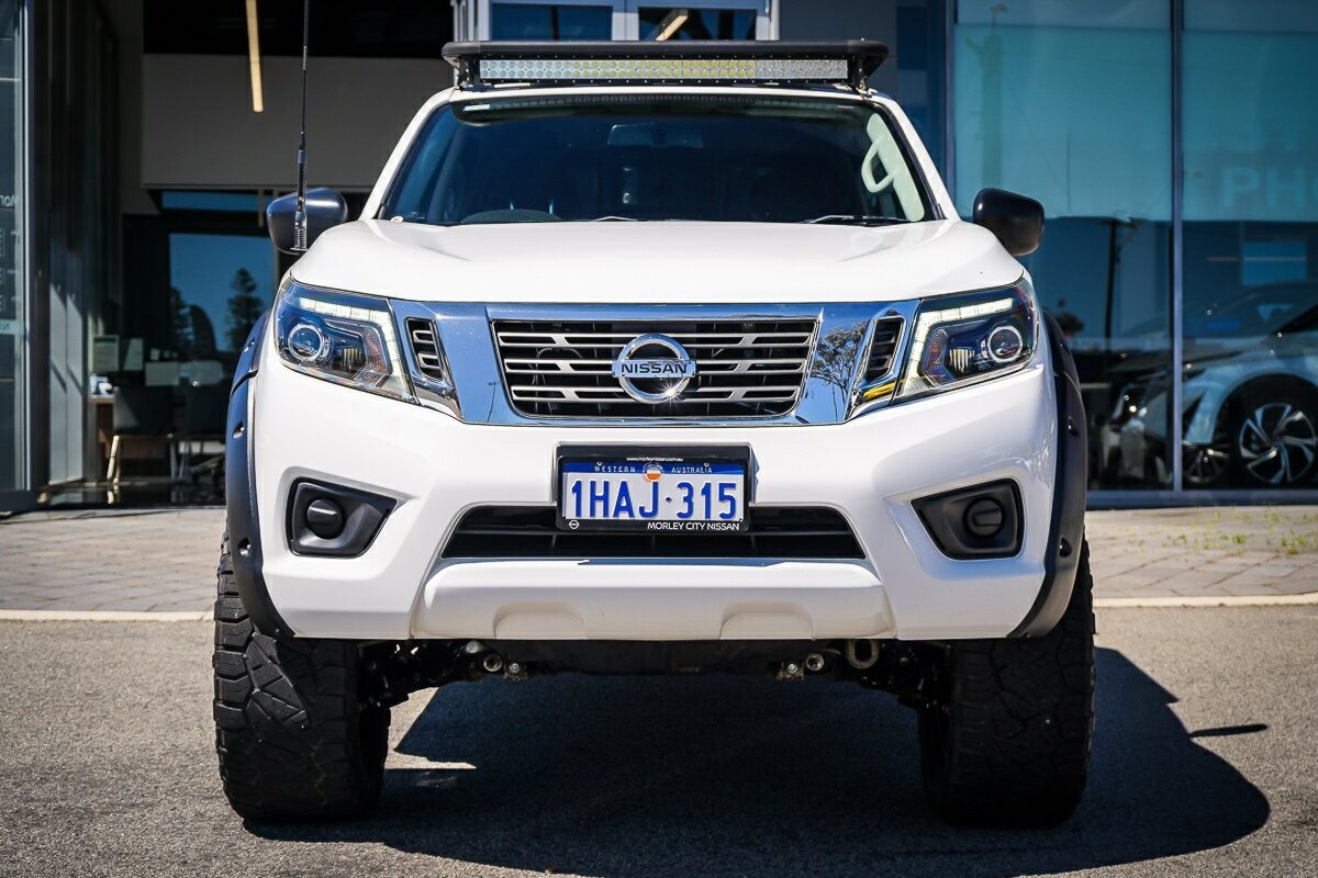 Nissan Navara image 3