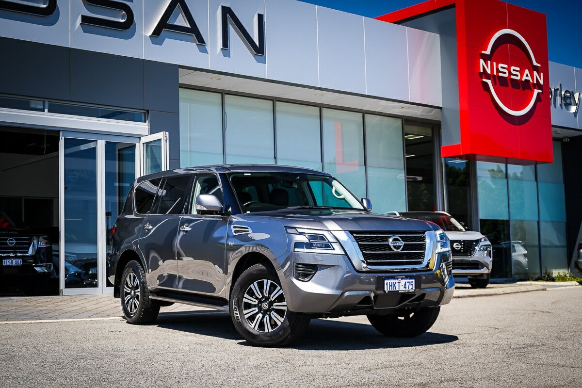 Nissan Patrol image 2