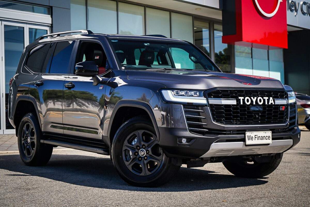 Toyota Landcruiser image 1