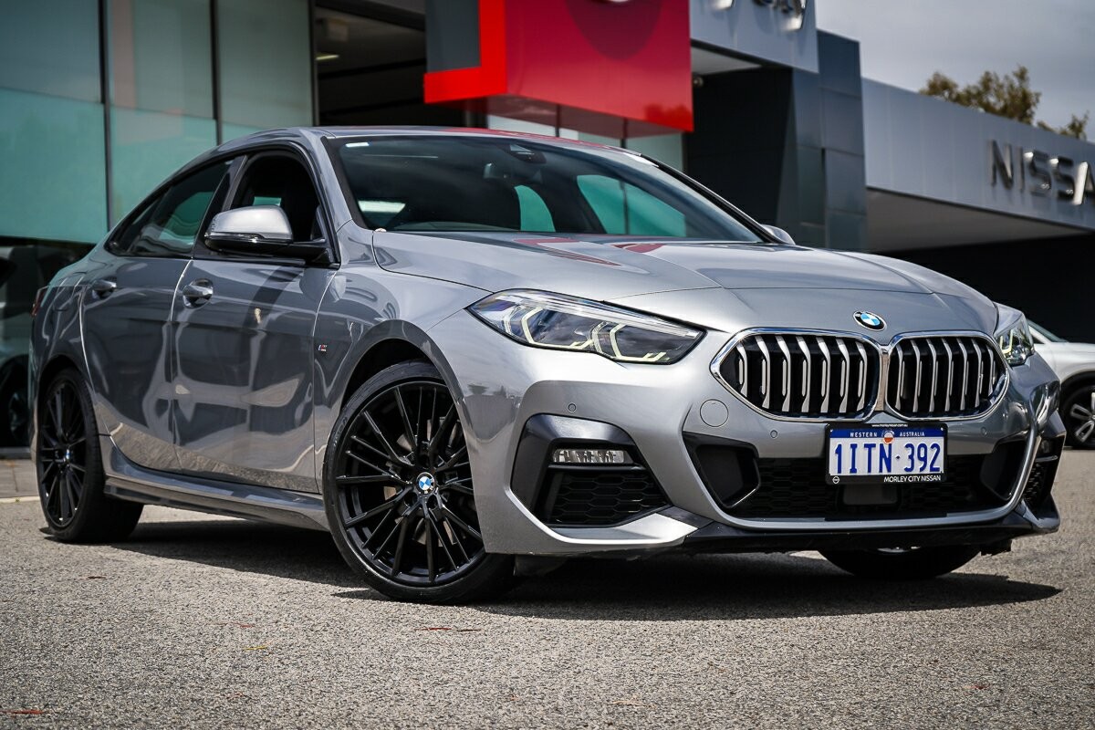 BMW 2 Series image 1