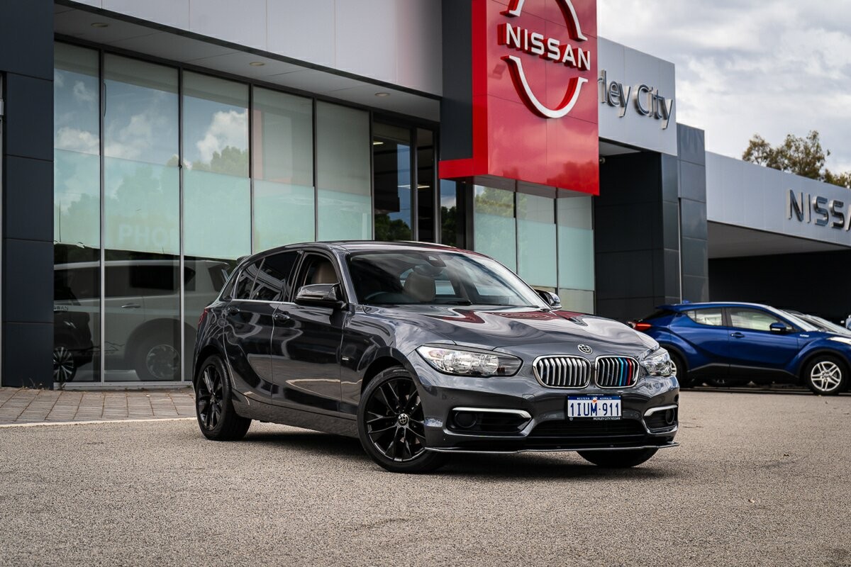 BMW 1 Series image 2