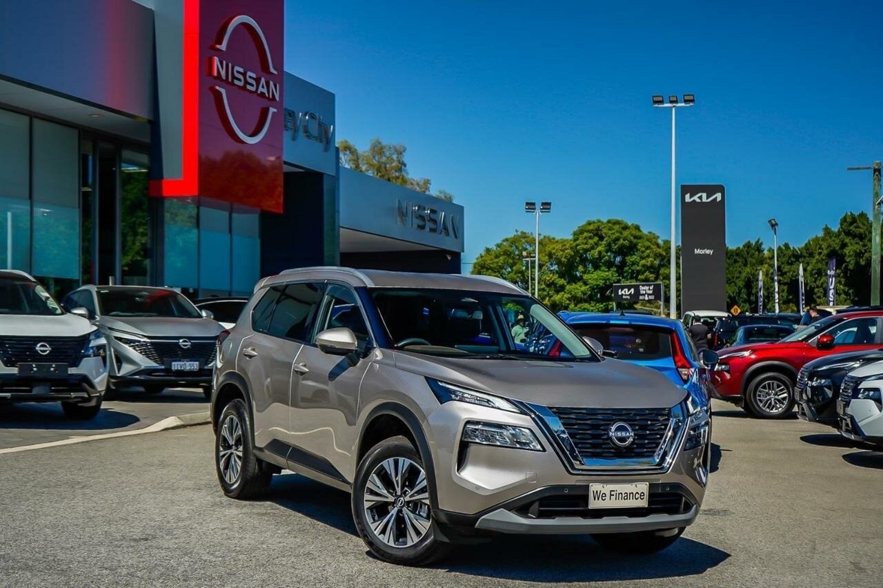 Nissan X-trail image 2