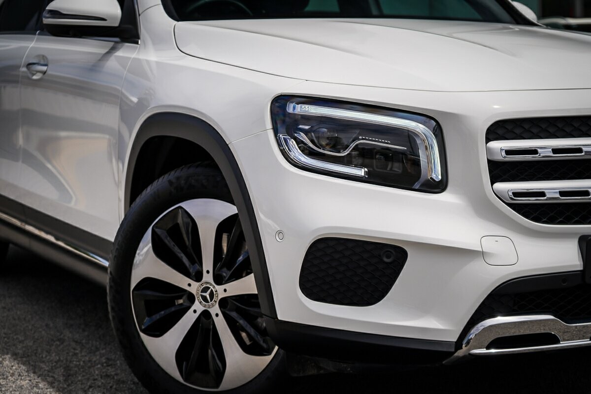 Mercedes Benz Glb250 image 2