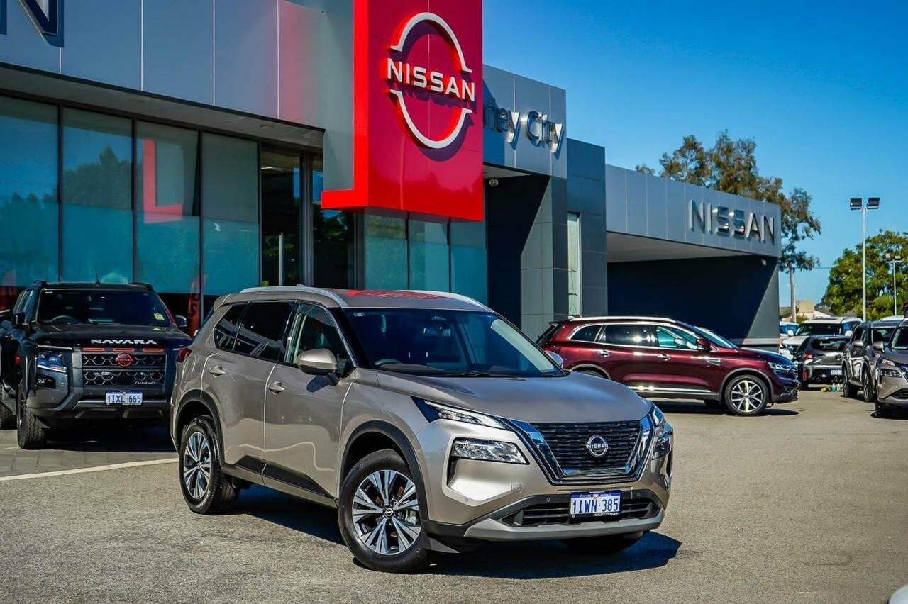 Nissan X-trail image 2