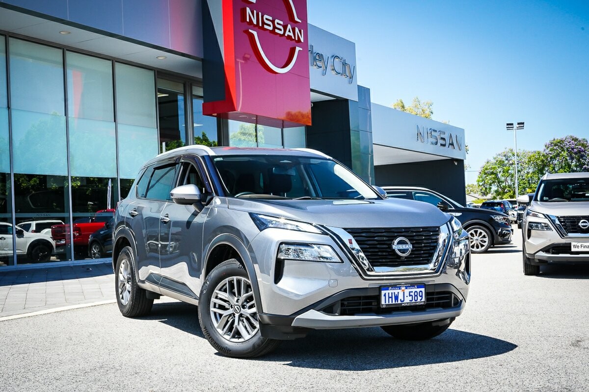 Nissan X-trail image 2
