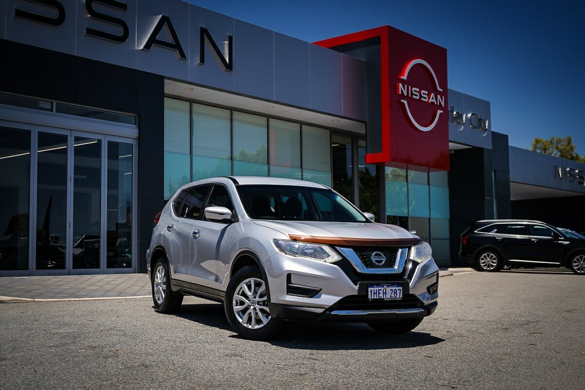 Nissan X-trail image 2