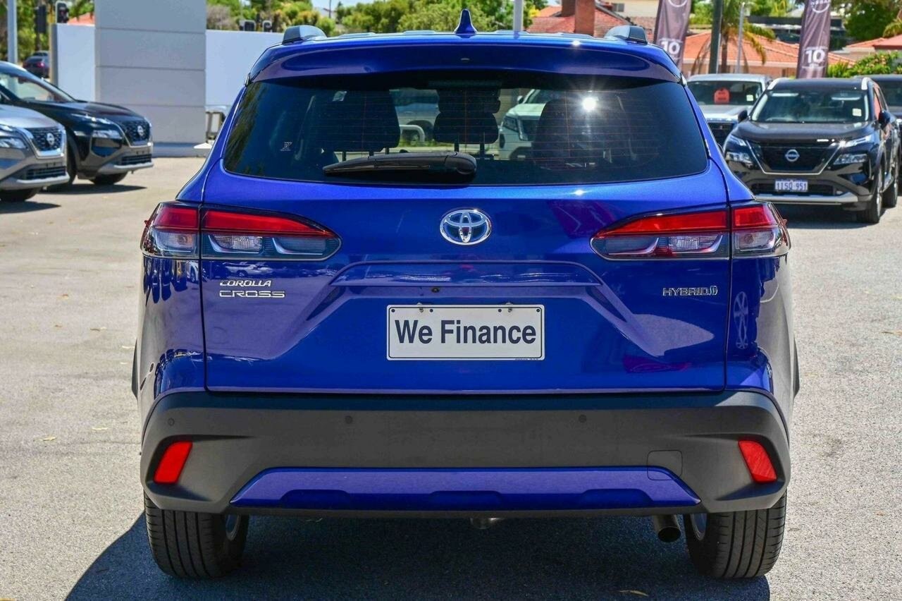 Toyota Corolla Cross image 4