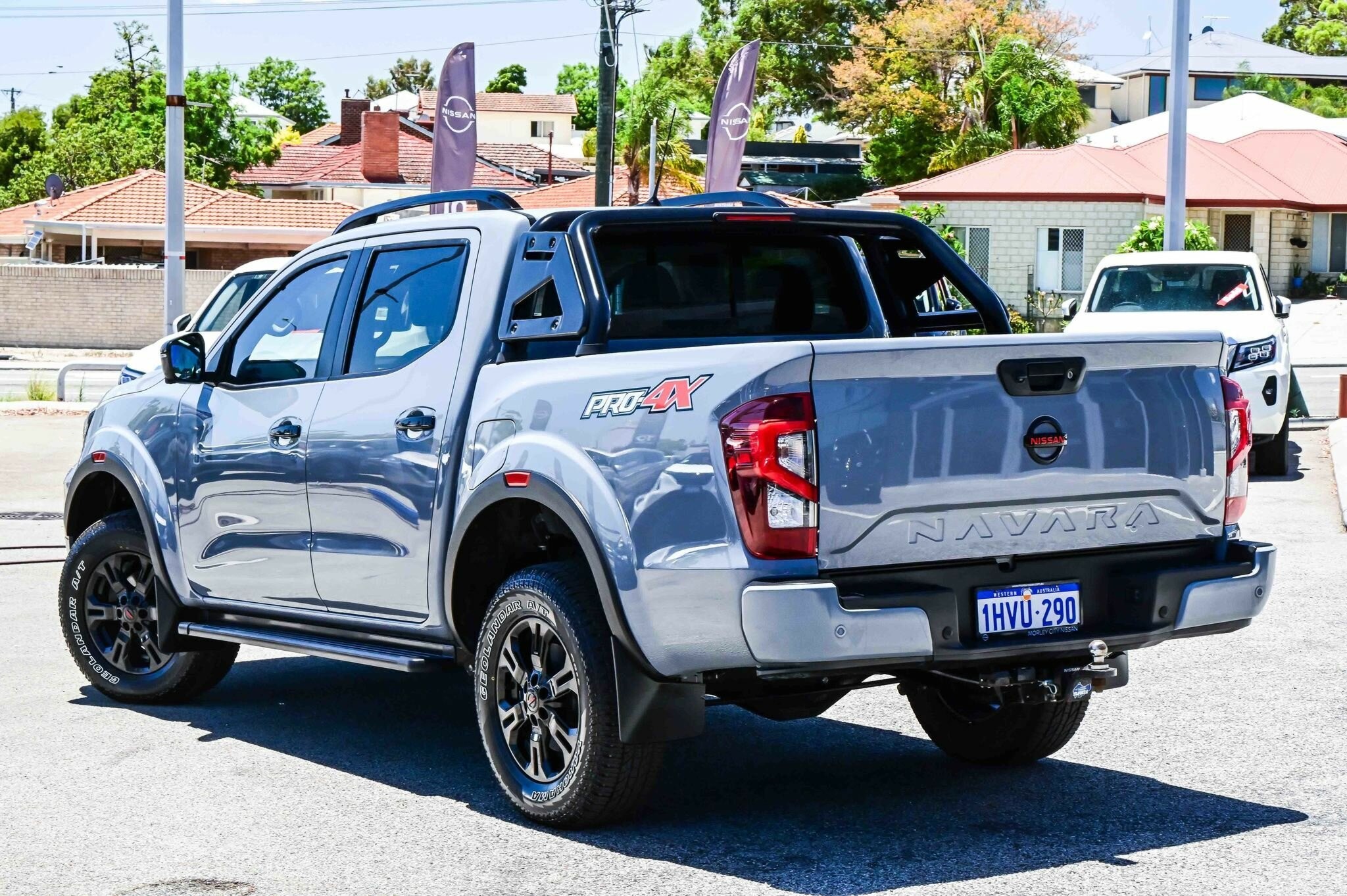 Nissan Navara image 3