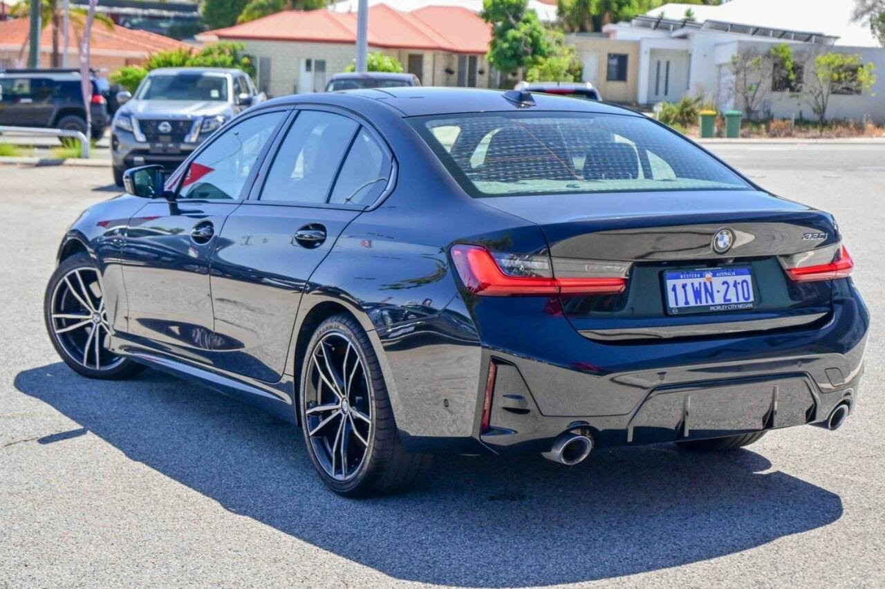 BMW 3 Series image 3