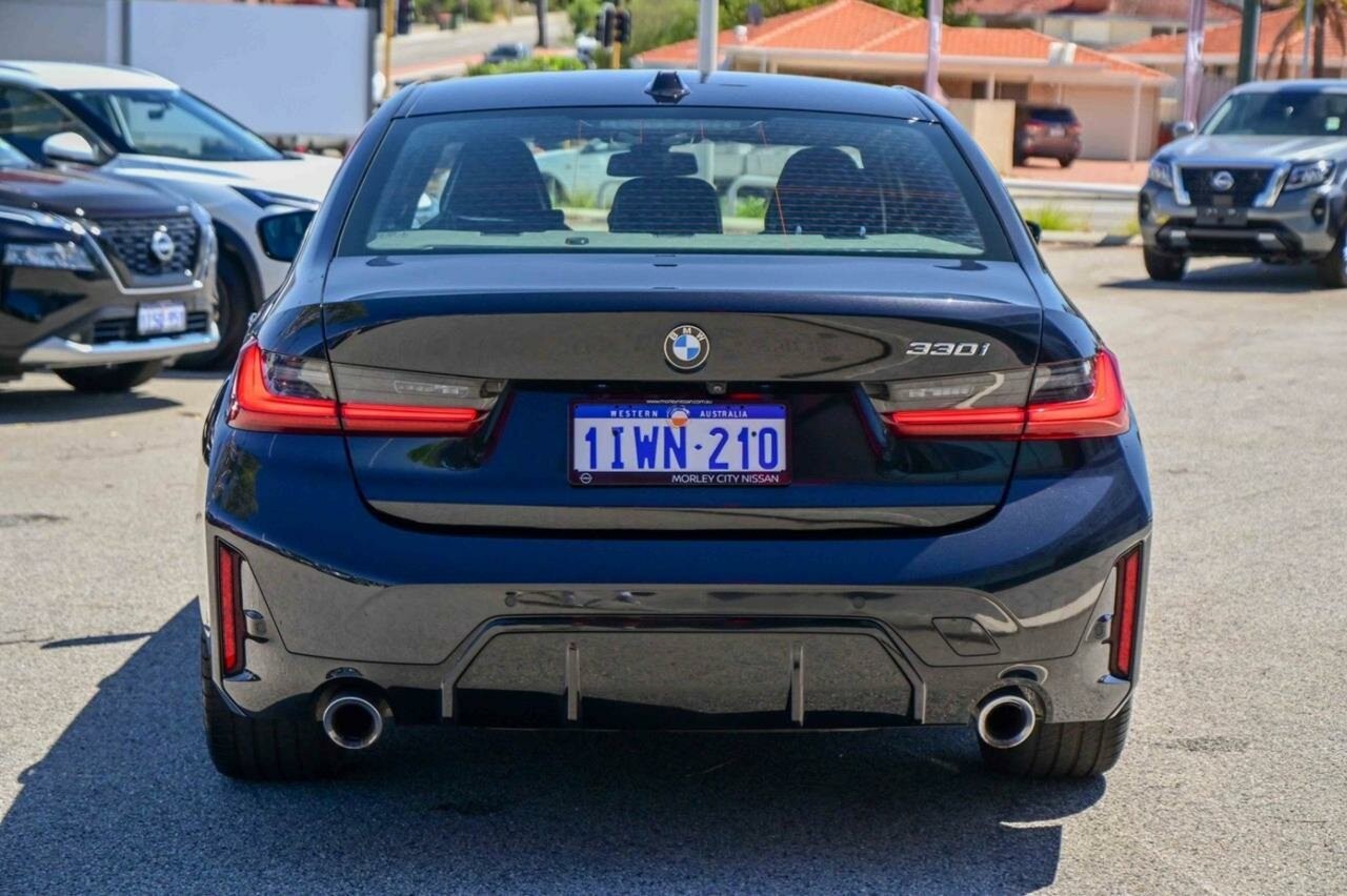 BMW 3 Series image 4