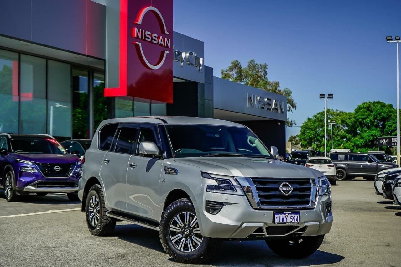 Nissan Patrol image 2