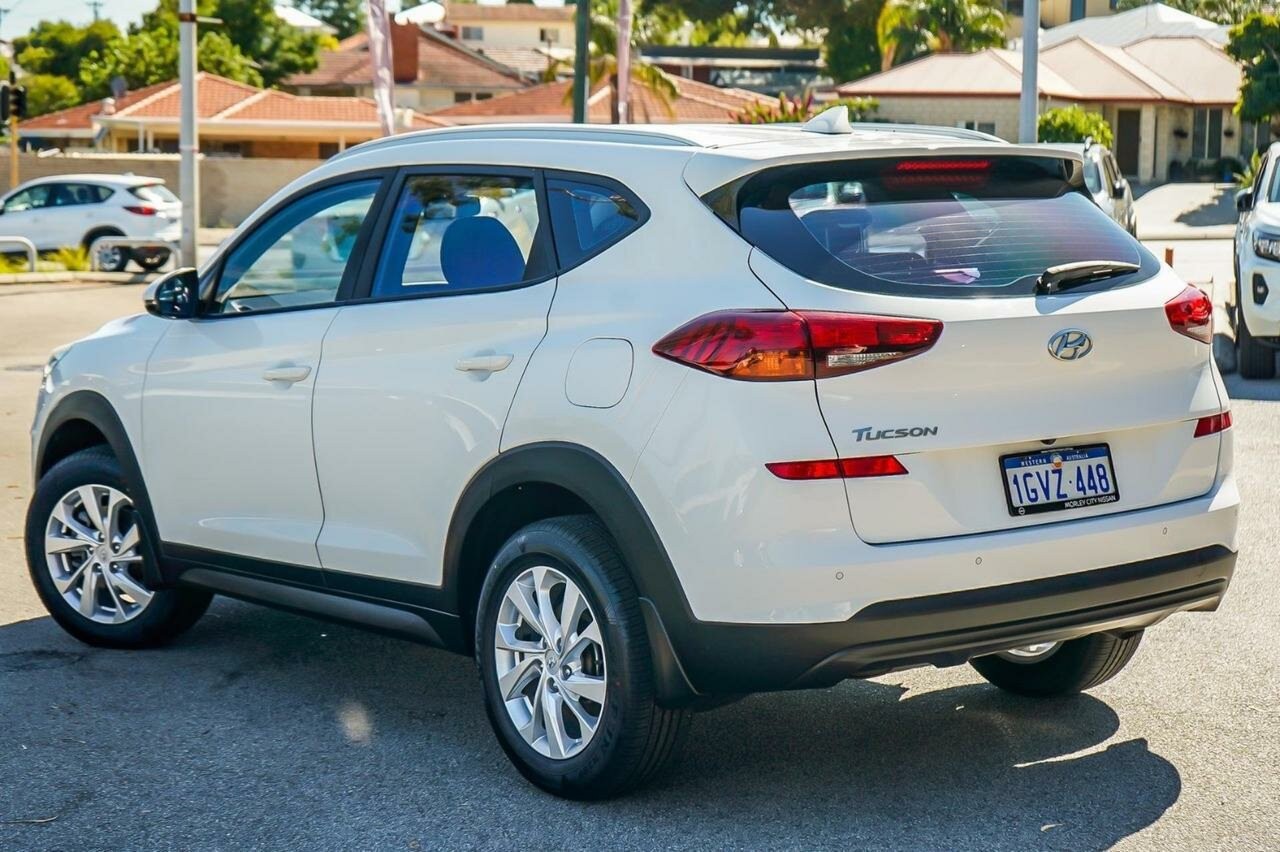 Hyundai Tucson image 3