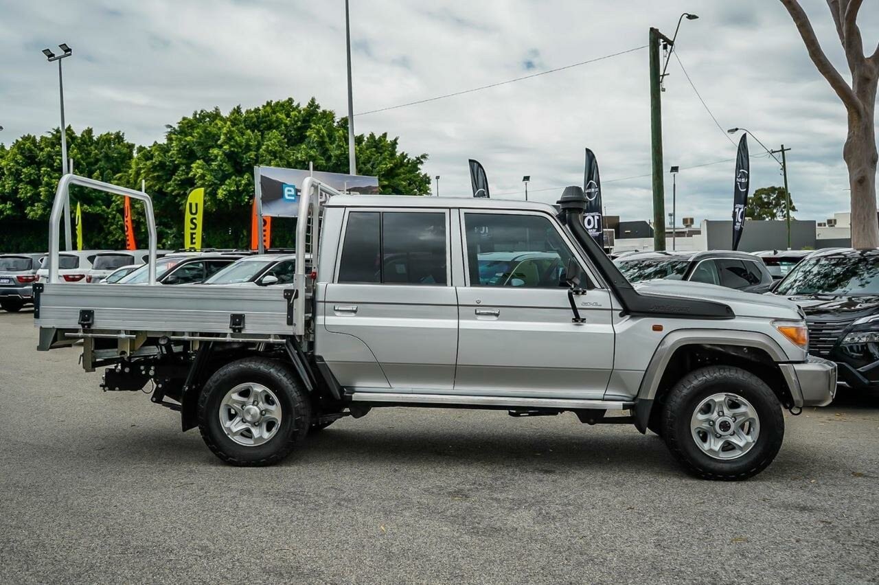 Toyota Landcruiser image 4