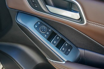 https://vehicle-cdn.autoleague.cloud/16973_41011907_23.jpg