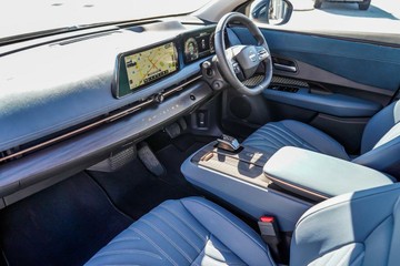 https://vehicle-cdn.autoleague.cloud/16973_41011909_11.jpg
