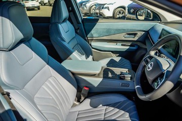 https://vehicle-cdn.autoleague.cloud/16973_41011909_9.jpg