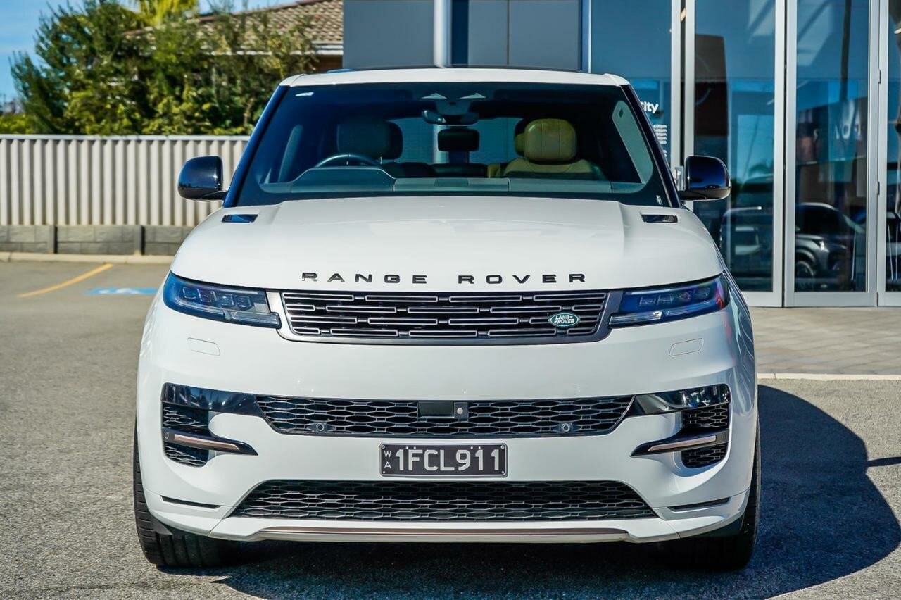 Land Rover Range Rover Sport image 4