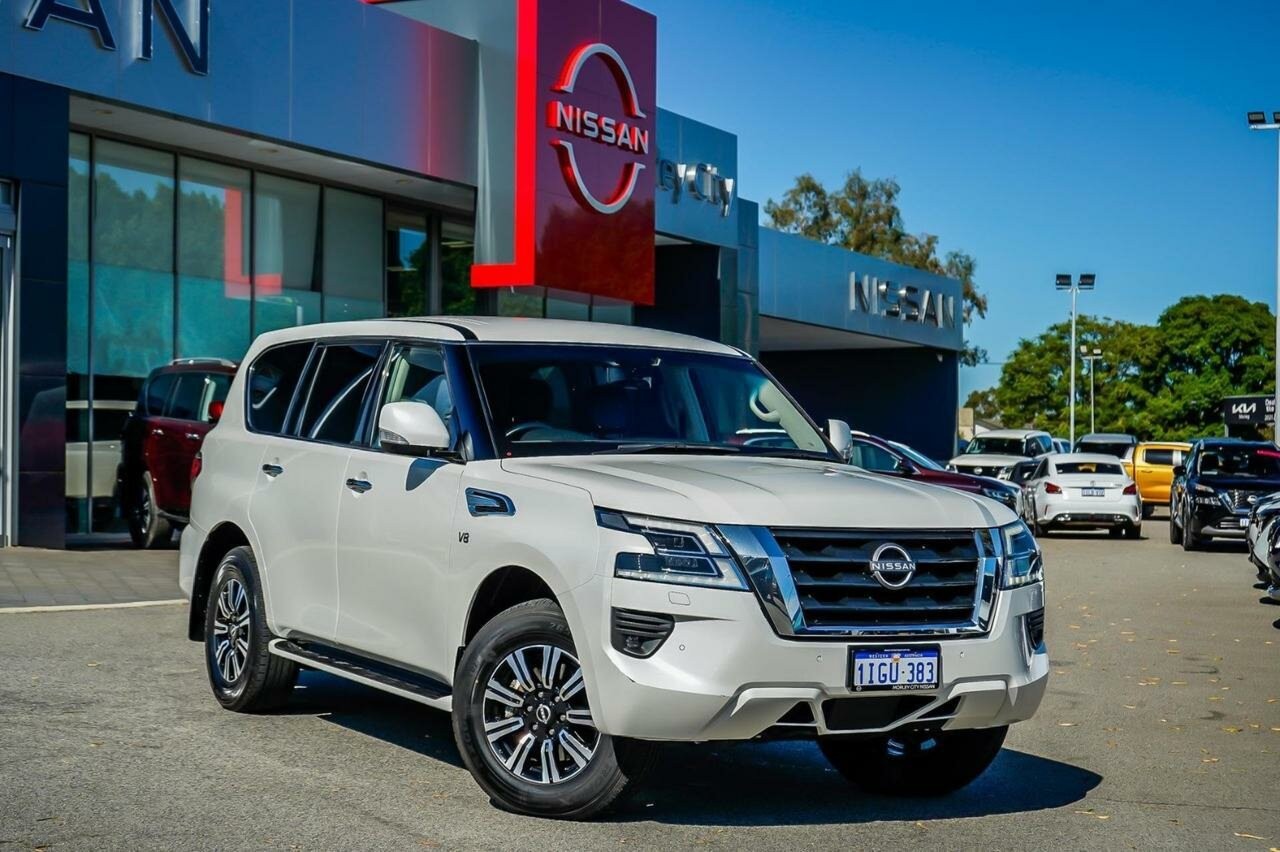 Nissan Patrol image 2