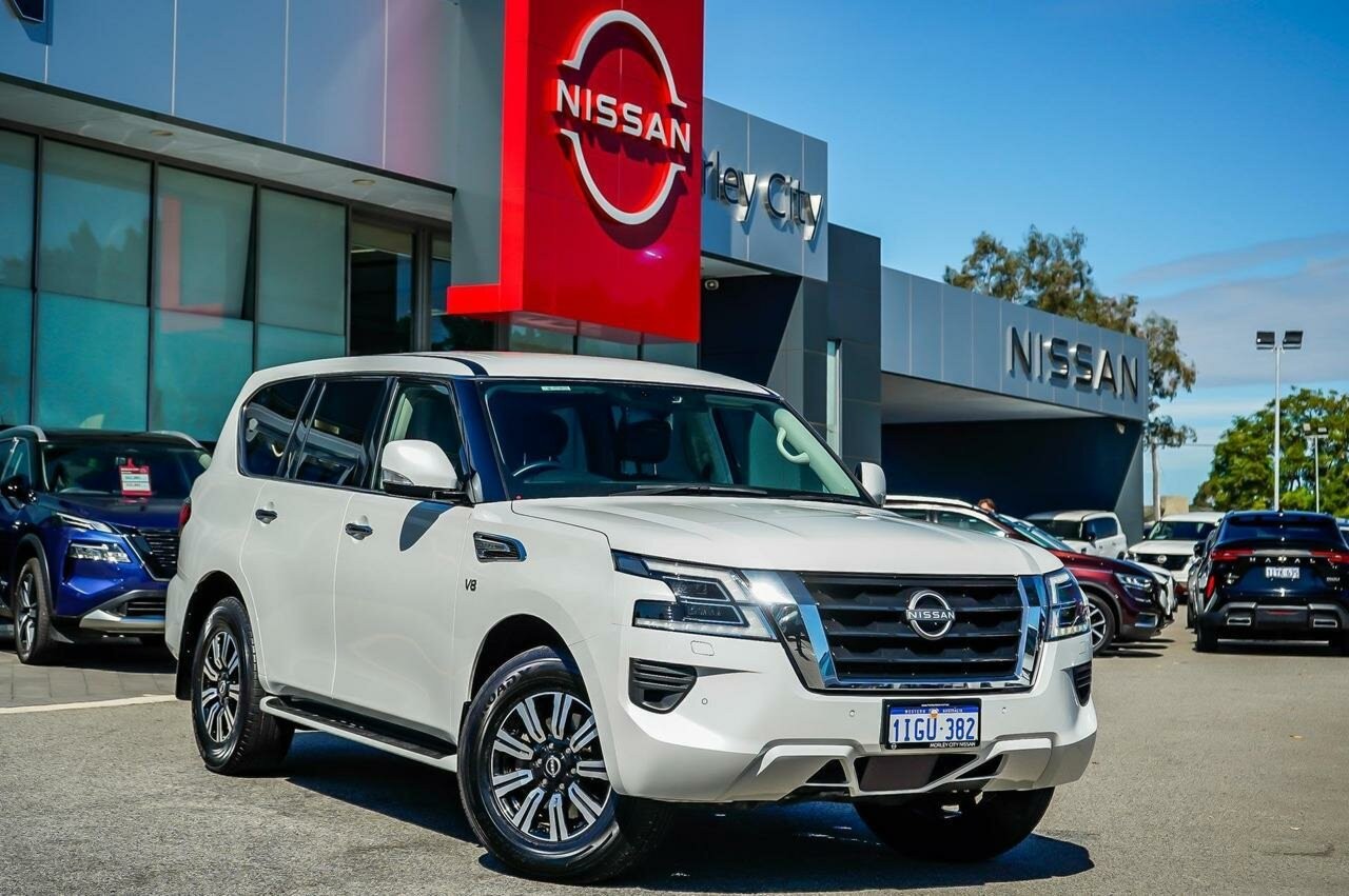 Nissan Patrol image 2