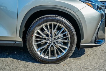 https://vehicle-cdn.autoleague.cloud/16973_41012016_14.jpg