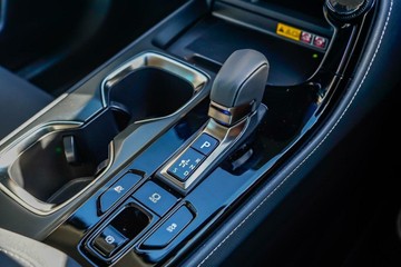 https://vehicle-cdn.autoleague.cloud/16973_41012016_19.jpg