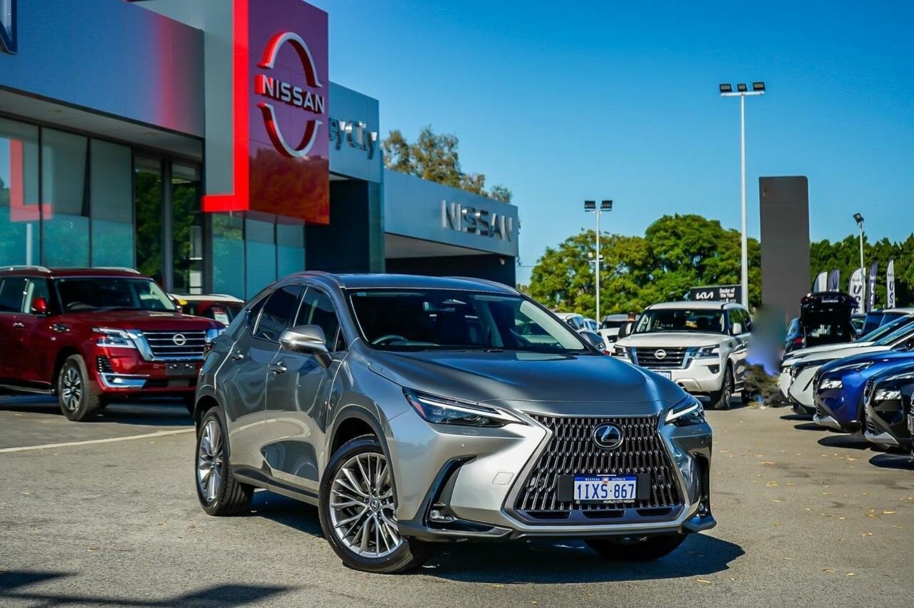 Lexus Nx image 2