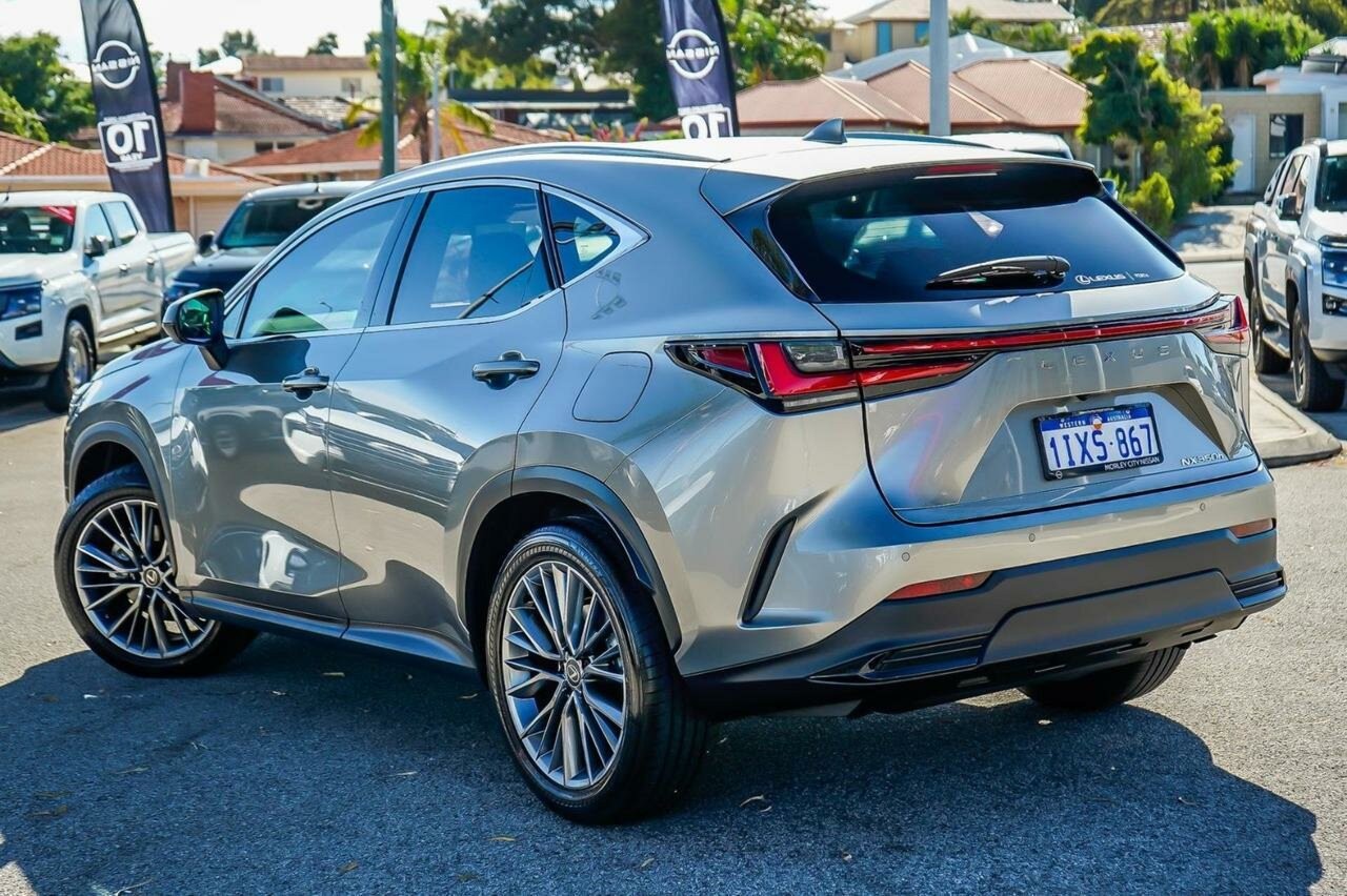 Lexus Nx image 3