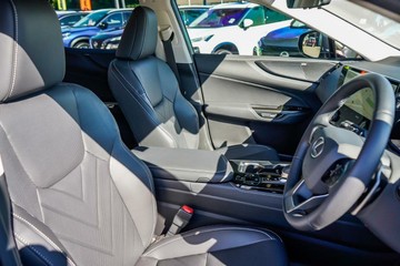 https://vehicle-cdn.autoleague.cloud/16973_41012016_9.jpg