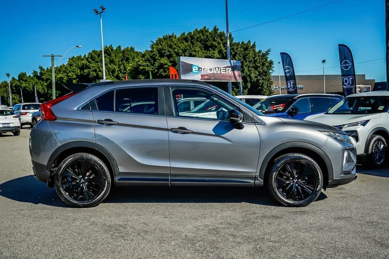 Mitsubishi Eclipse Cross image 4