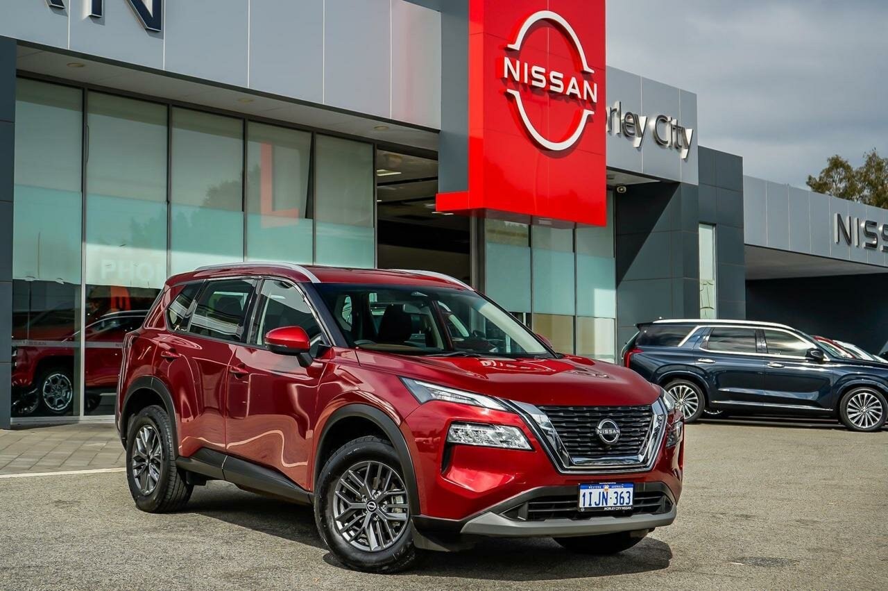 Nissan X-trail image 2
