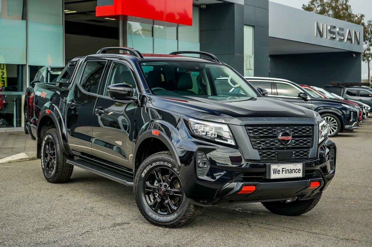 Nissan Navara image 1