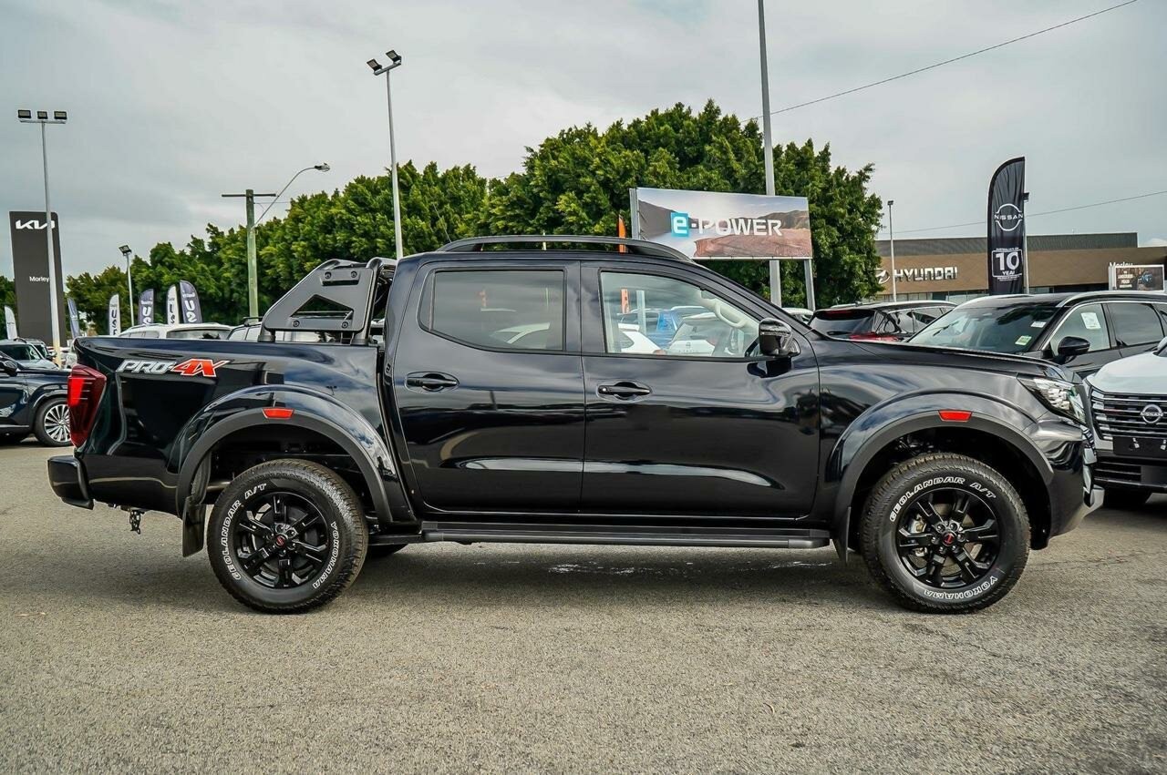 Nissan Navara image 4