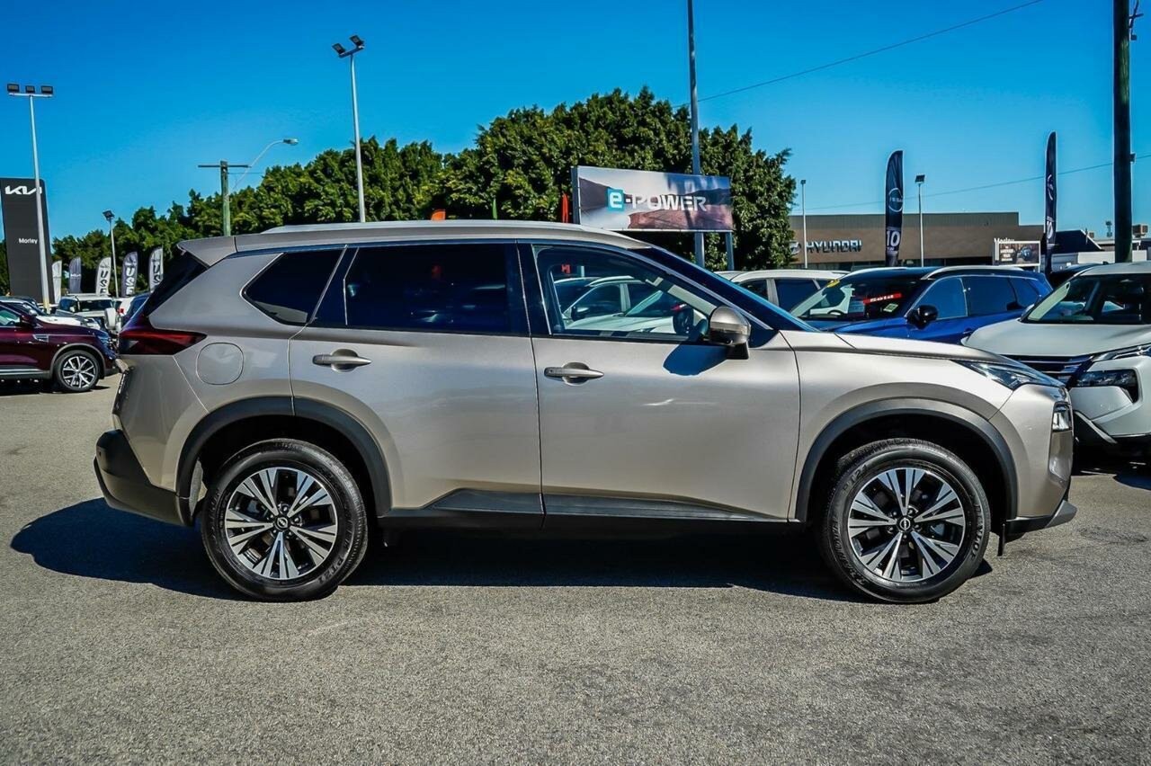 Nissan X-trail image 2