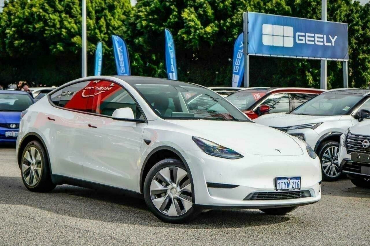 Tesla Model Y image 1