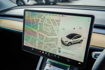 https://vehicle-cdn.autoleague.cloud/16973_41012372_19.jpg