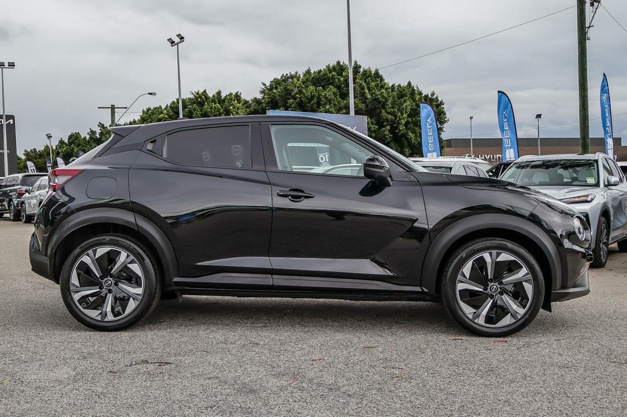 Nissan Juke image 4