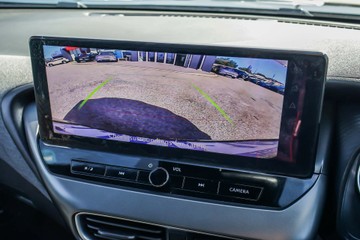 https://vehicle-cdn.autoleague.cloud/16973_41012424_21.jpg