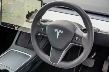 https://vehicle-cdn.autoleague.cloud/16973_41012428_16.jpg