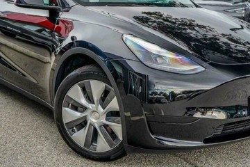 https://vehicle-cdn.autoleague.cloud/16973_41012428_6.jpg
