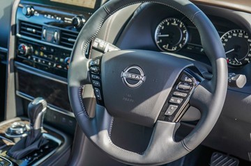https://vehicle-cdn.autoleague.cloud/16973_41012468_23.jpg