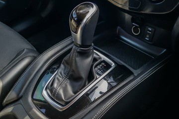 https://vehicle-cdn.autoleague.cloud/16973_41012530_13.jpg