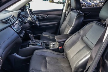 https://vehicle-cdn.autoleague.cloud/16973_41012530_23.jpg