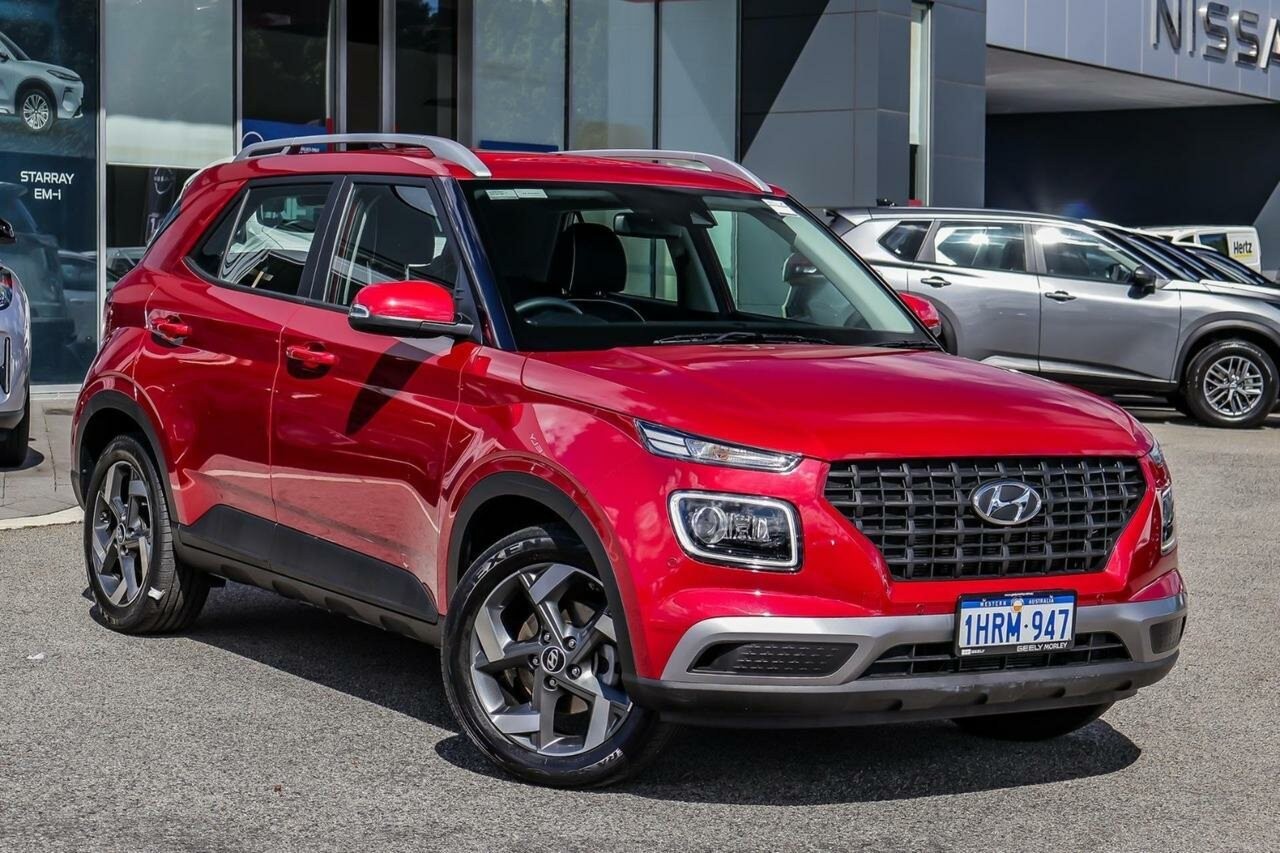 Hyundai Venue image 1