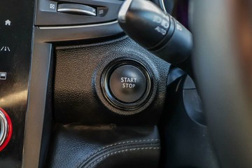 https://vehicle-cdn.autoleague.cloud/16973_41012551_15.jpg