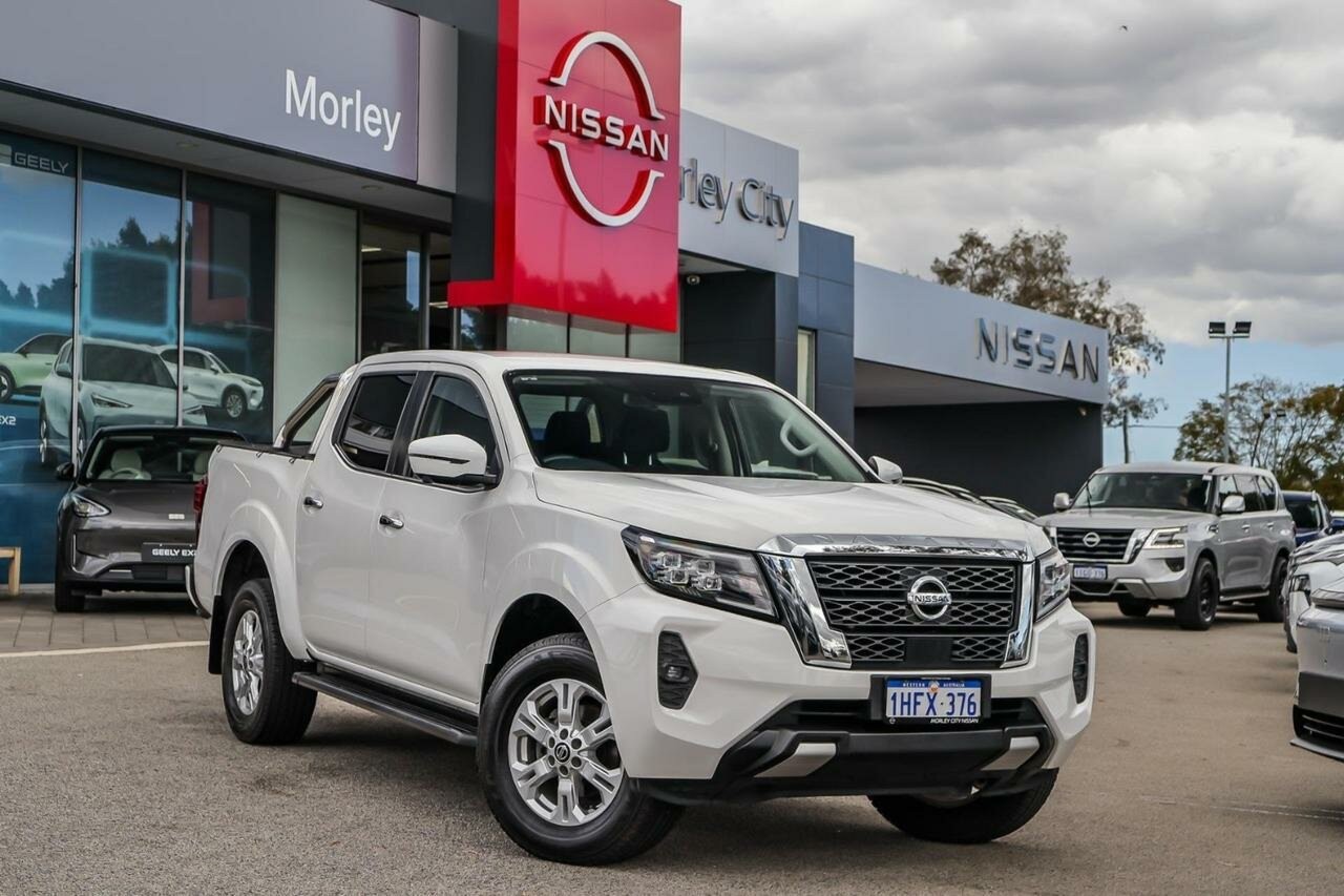 Nissan Navara image 2